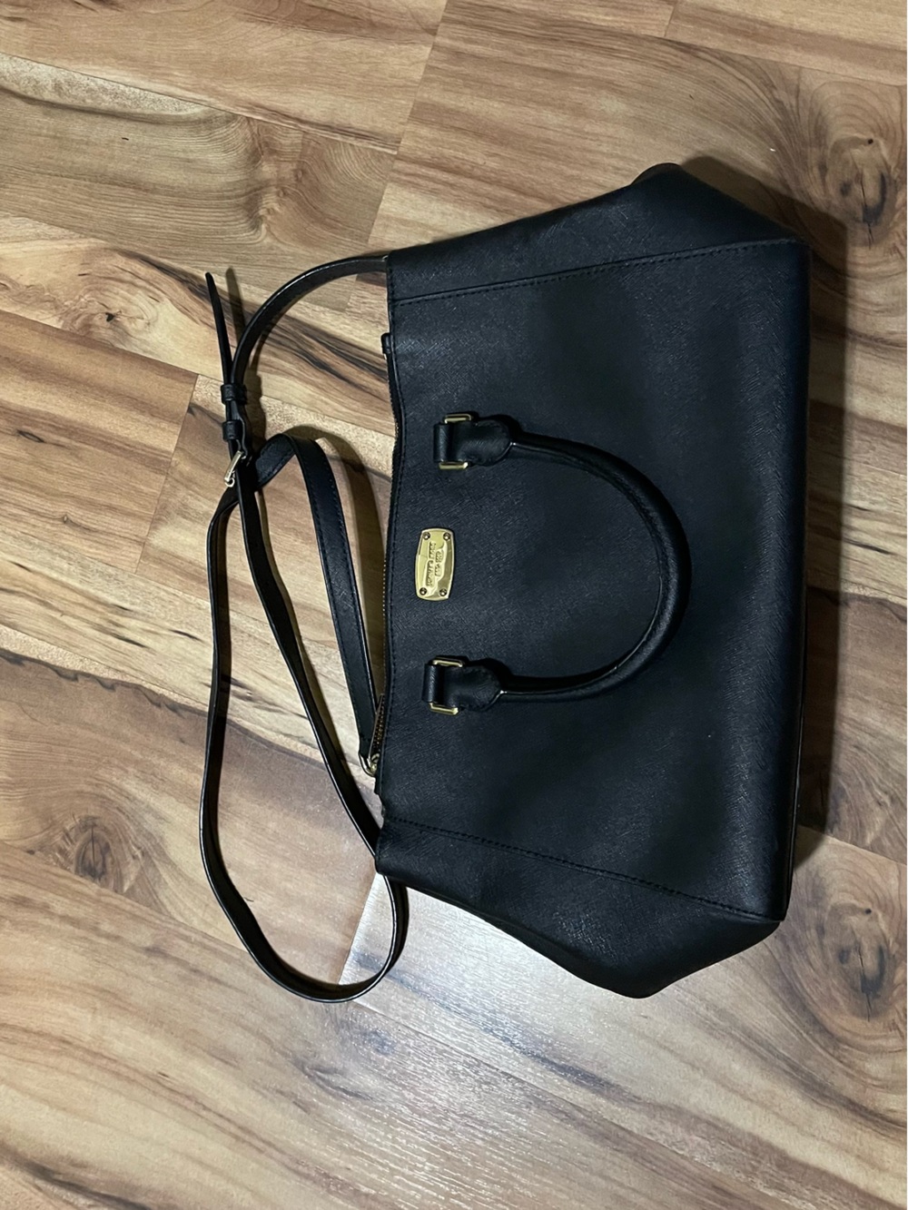 Michael Kors Kellen Saffiano Leather Medium Satchel Crossbody Bag Gold Tone HW